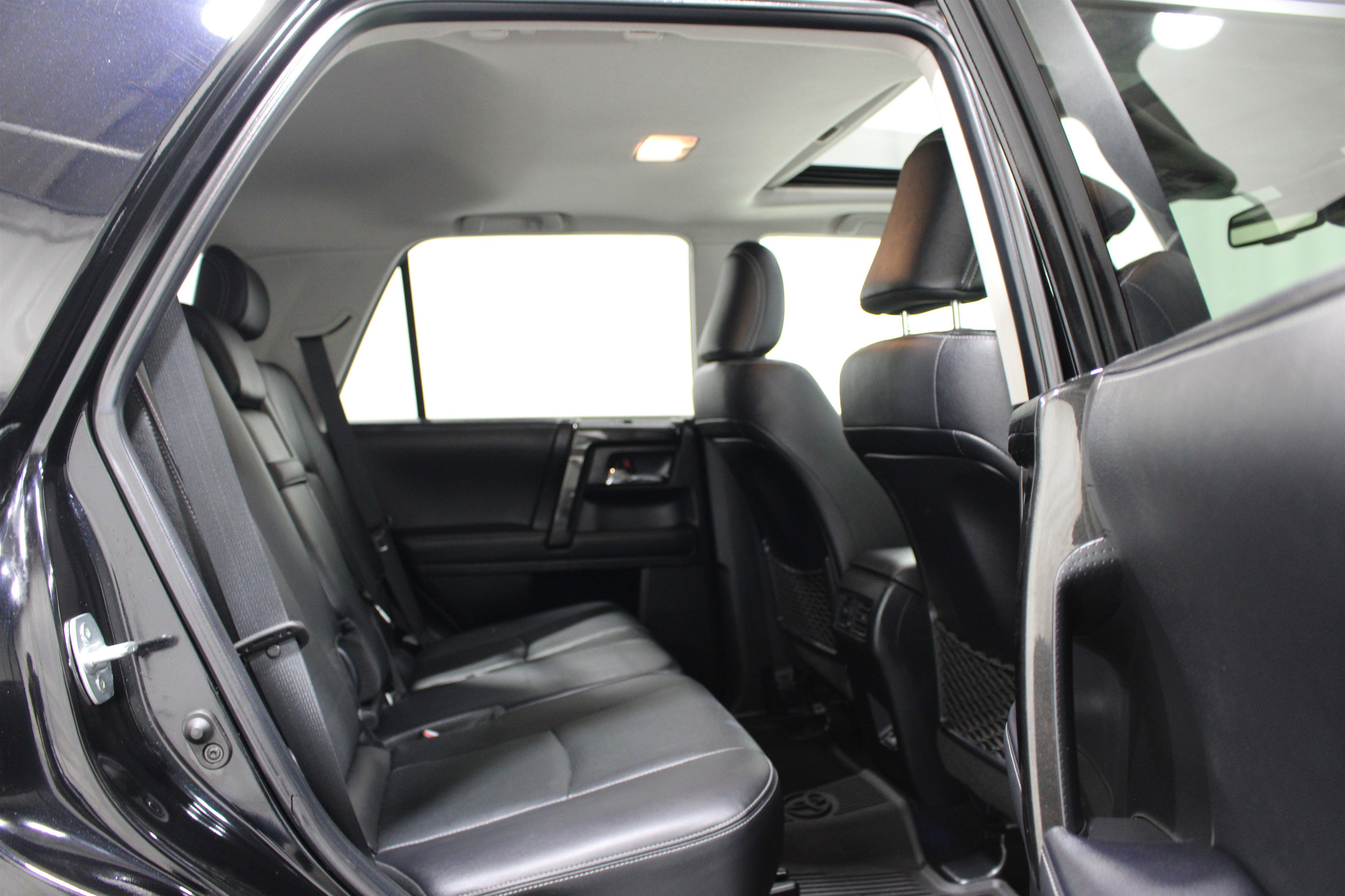 Used 2020 Toyota 4Runner Nightshade AWD/4WD image 25