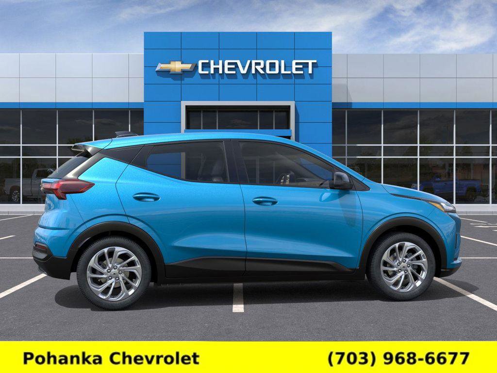 New 2027 Chevrolet Bolt LT image 5