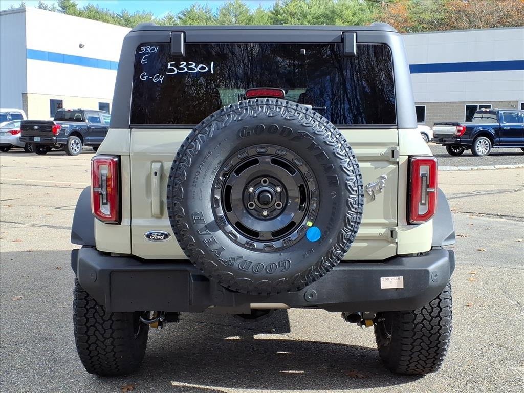 New 2025 Ford Bronco Outer Banks w/ Sasquatch Package image 6