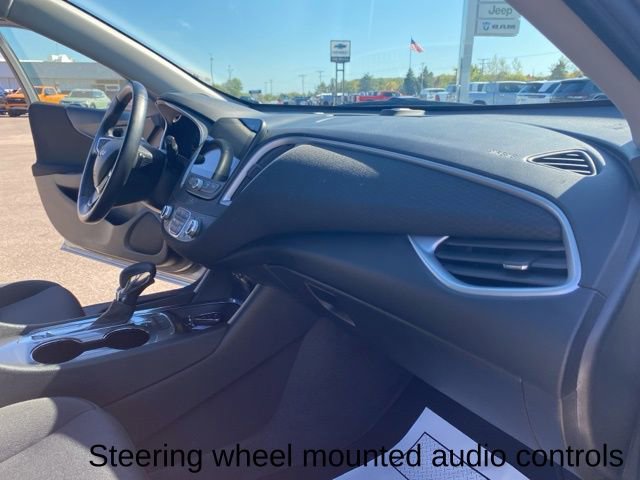 Used 2023 Chevrolet Malibu LT image 30