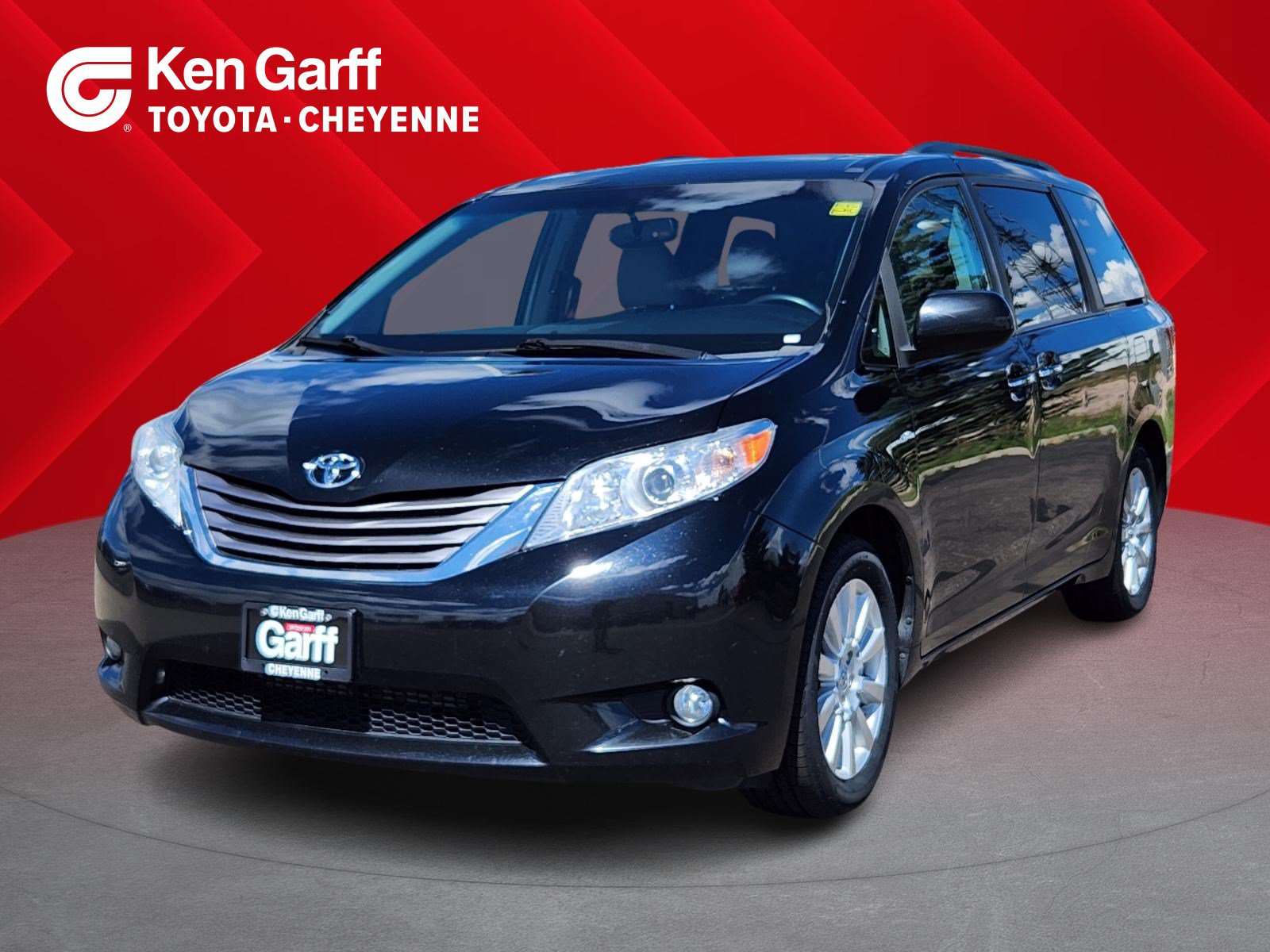 Used 2017 Toyota Sienna XLE Premium