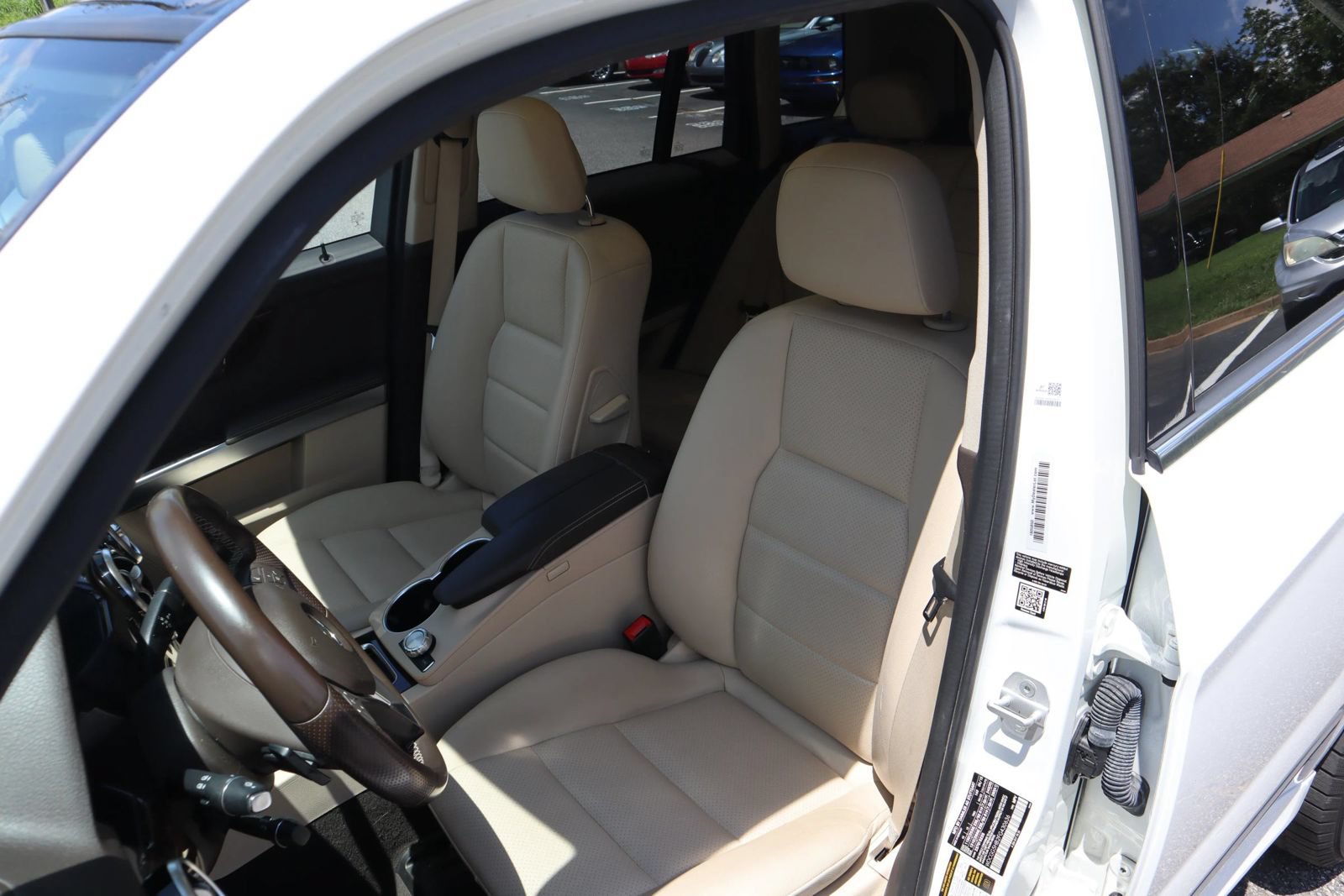 Used 2015 Mercedes-Benz GLK 350 2WD image 10