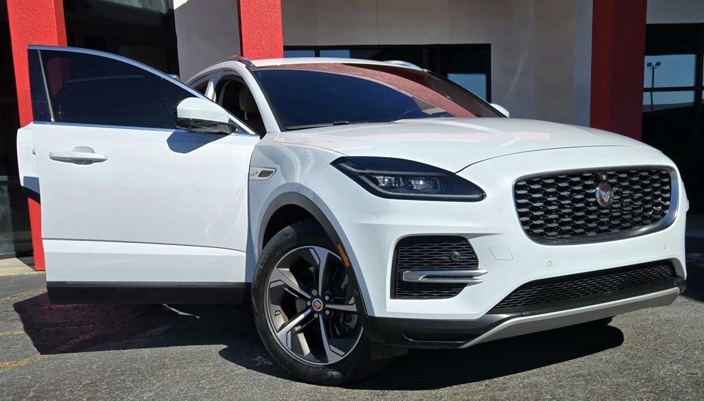 Used 2021 Jaguar E-PACE SE image 15