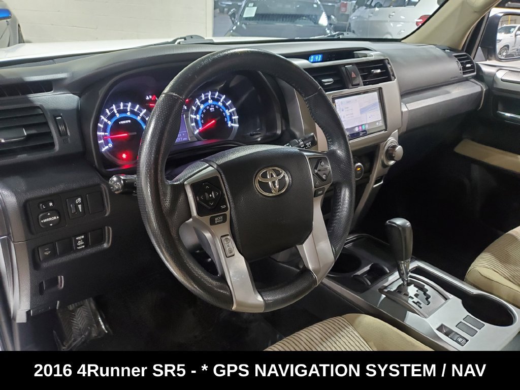 Used 2016 Toyota 4Runner SR5 RWD image 7