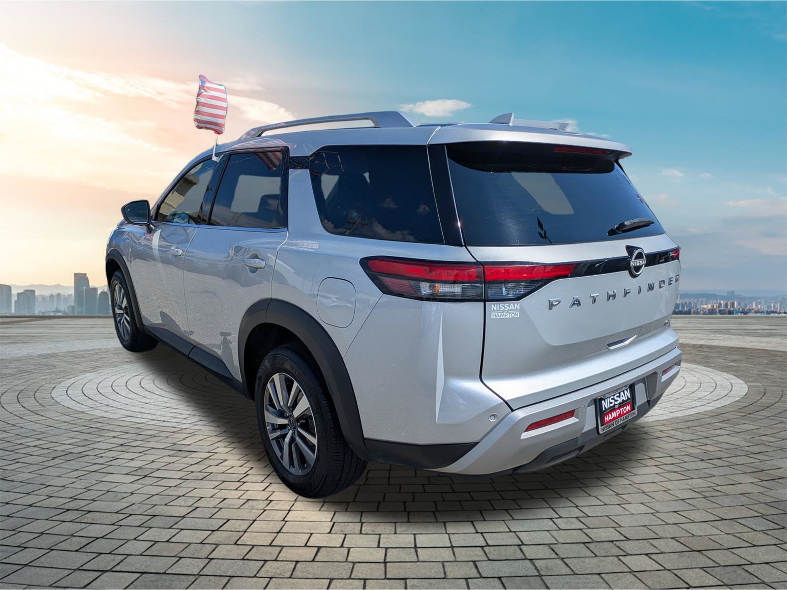 Certified 2025 Nissan Pathfinder SL FWD image 7