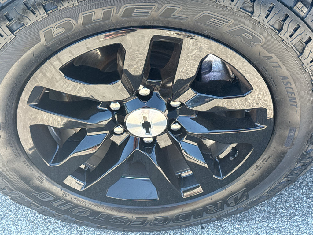 Used 2022 Chevrolet Silverado 1500 RST w/ Z71 Off-Road Package AWD/4WD image 11
