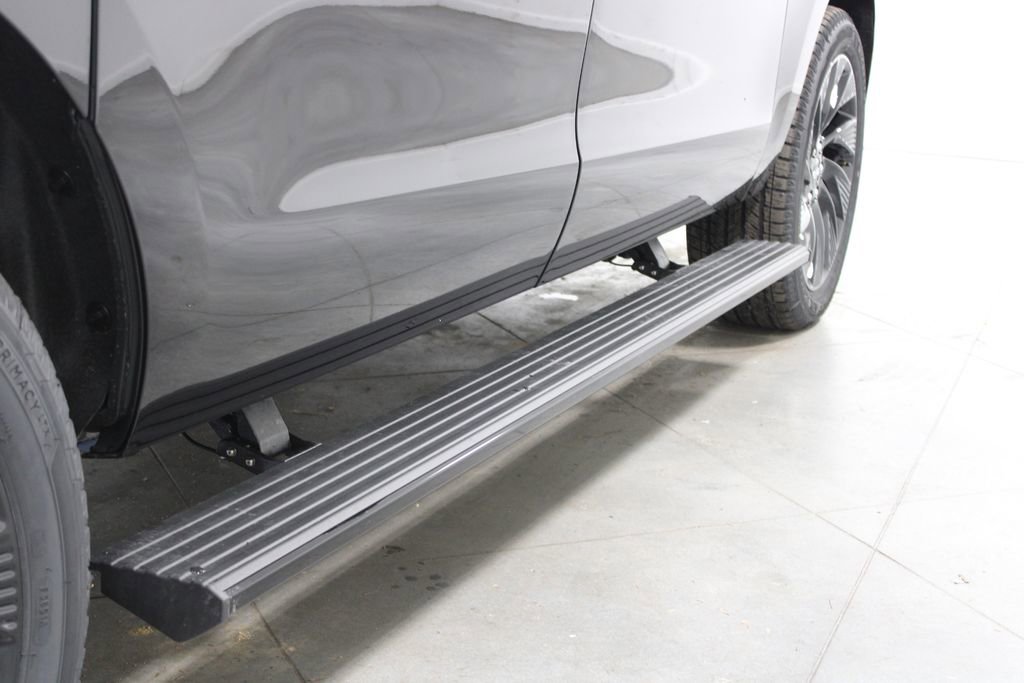 New 2026 Lincoln Navigator L Reserve image 13