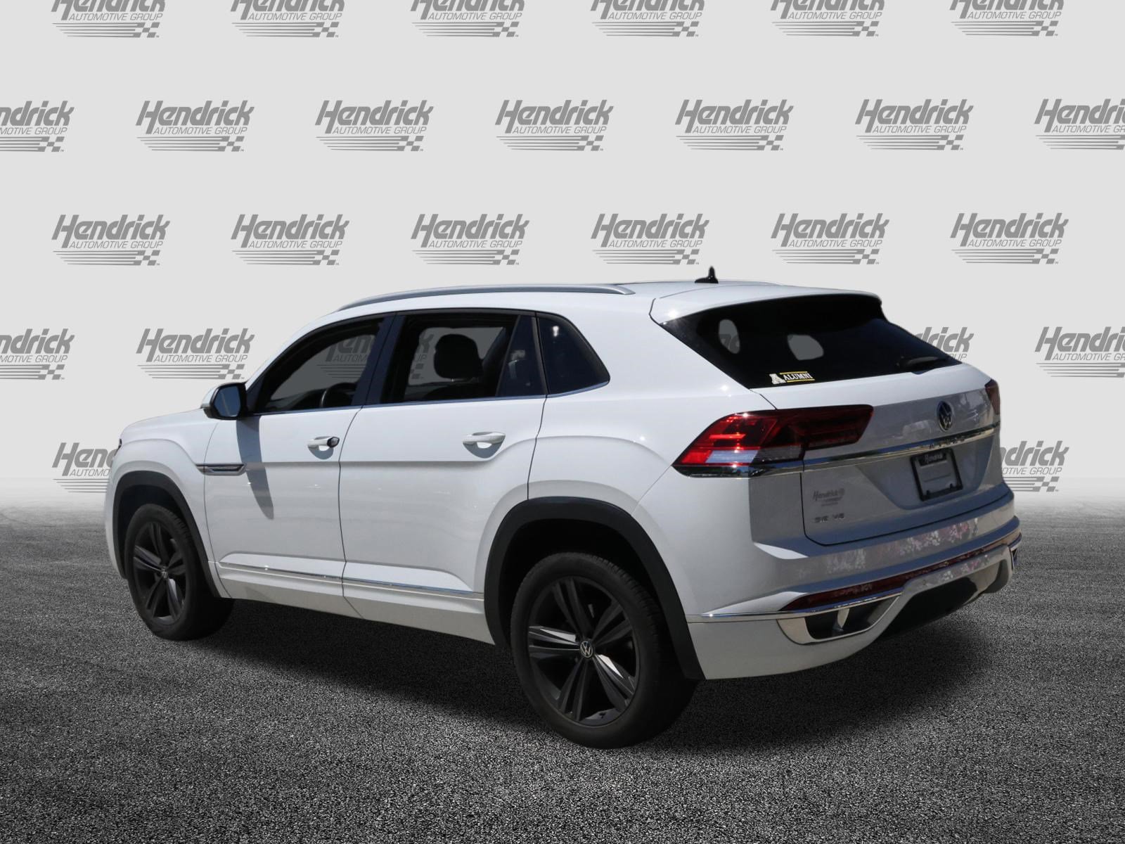Used 2021 Volkswagen Atlas Cross Sport SE FWD image 7