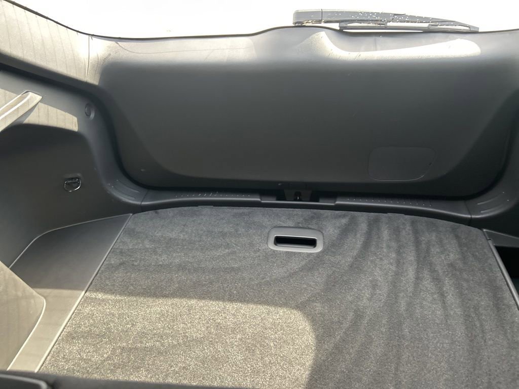 Used 2026 Chevrolet Trax RS w/ Sunroof Package image 23