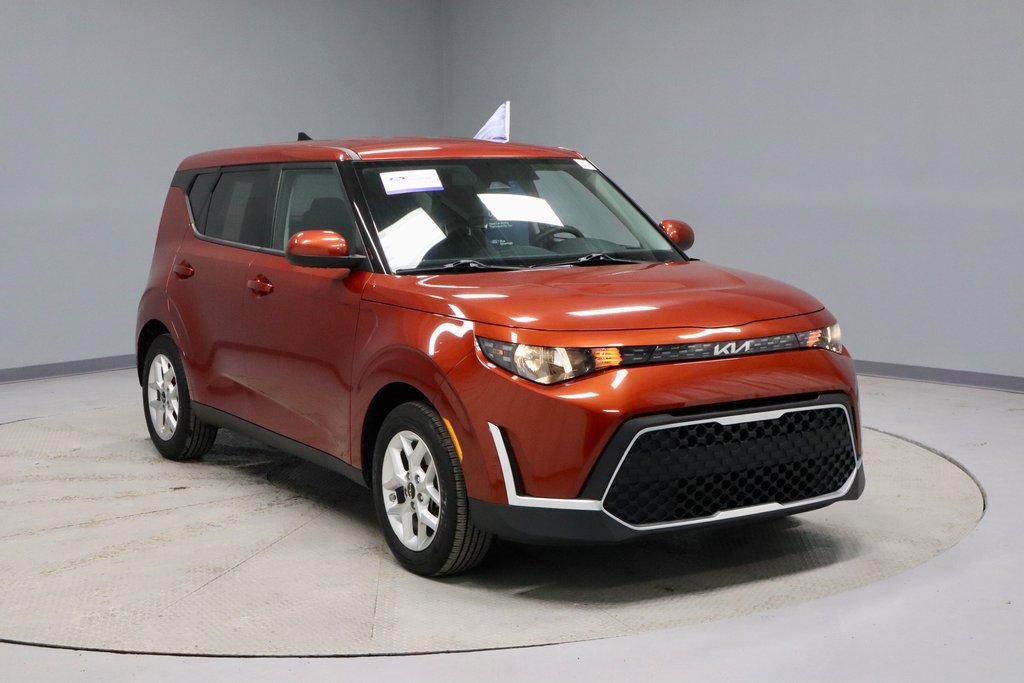 Used 2024 Kia Soul LX w/ Option Group 015
