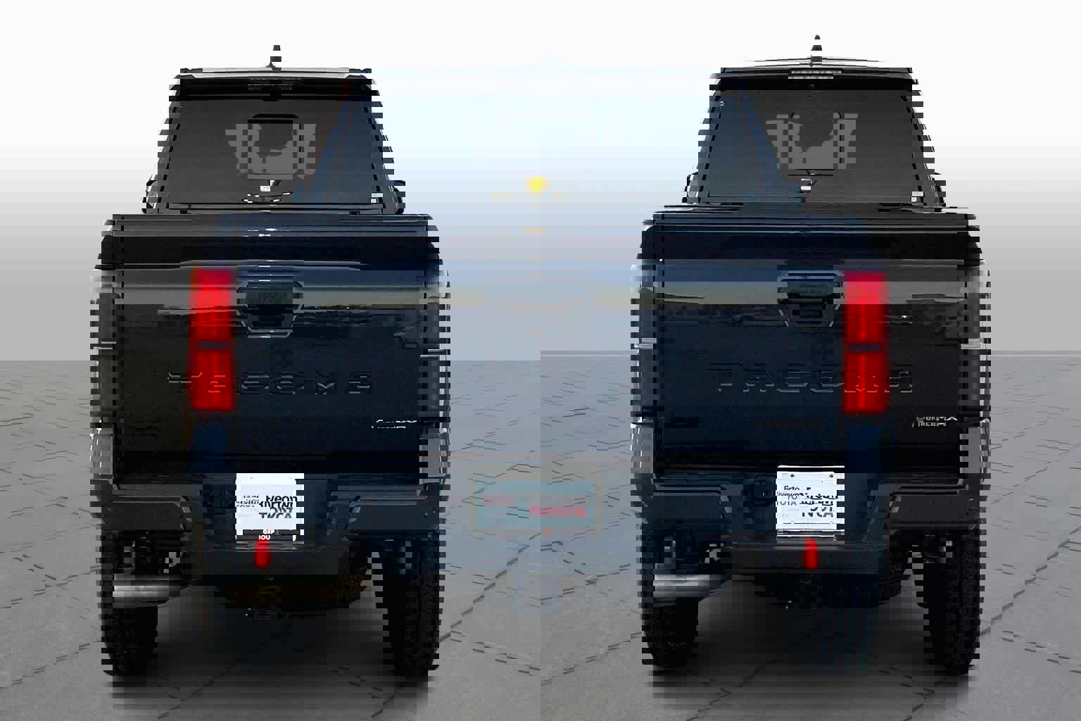 Used 2024 Toyota Tacoma TRD Off-Road w/ TRD Off Road Premium Package image 5