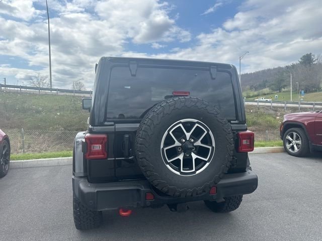 Used 2024 Jeep Wrangler Rubicon AWD/4WD image 30