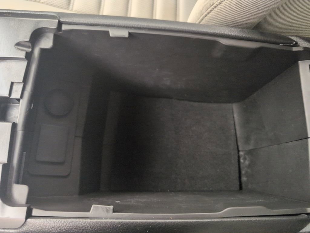 Used 2017 Ford Fusion S image 45