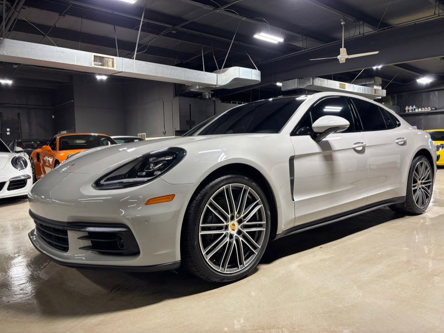 Used 2017 Porsche Panamera 4S w/ Sport Package image 3