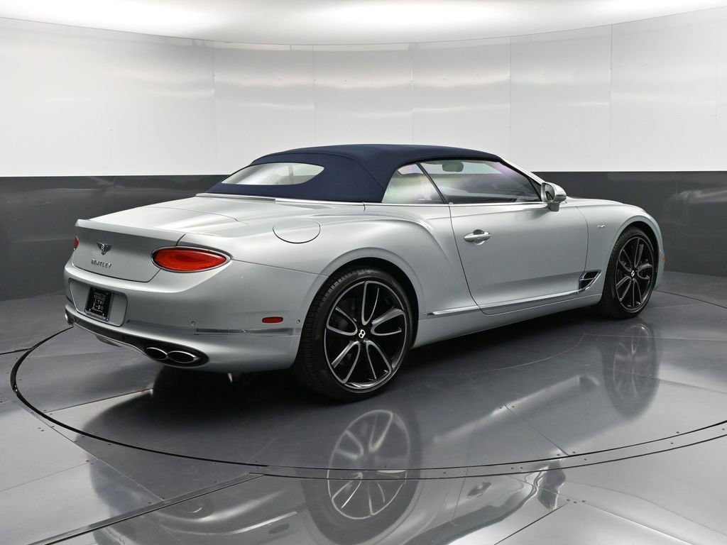 Used 2023 Bentley Continental GT Azure image 8