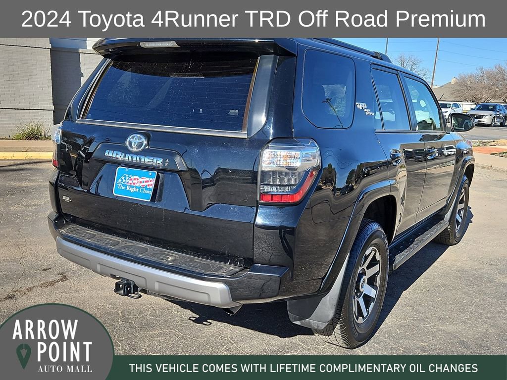 Used 2024 Toyota 4Runner TRD Off-Road Premium image 11