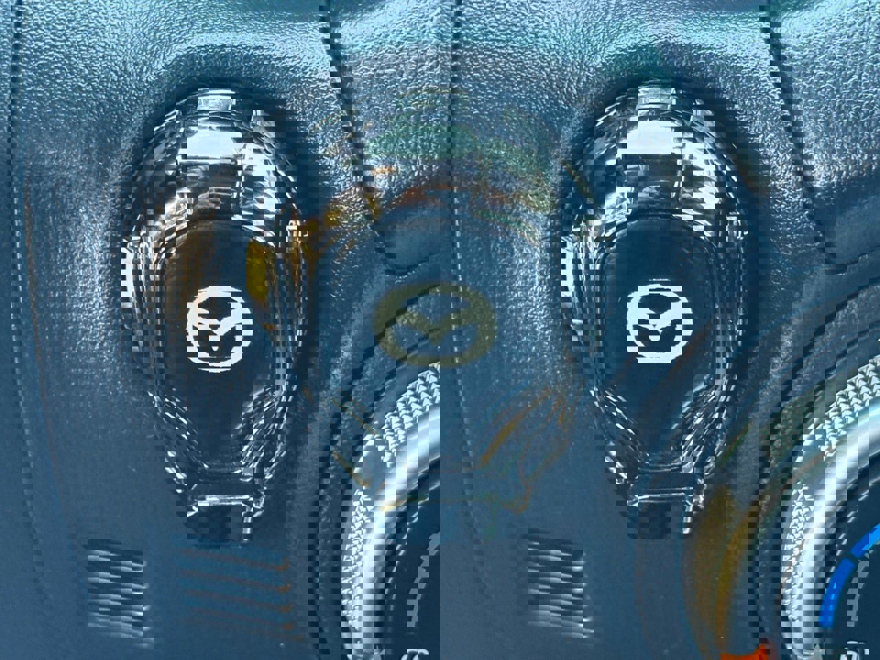 Used 2019 MAZDA MX-5 Miata RF Grand Touring image 25