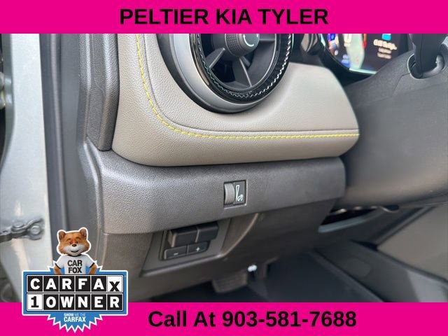 Used 2025 Chevrolet Colorado ZR2 w/ Technology Package image 19