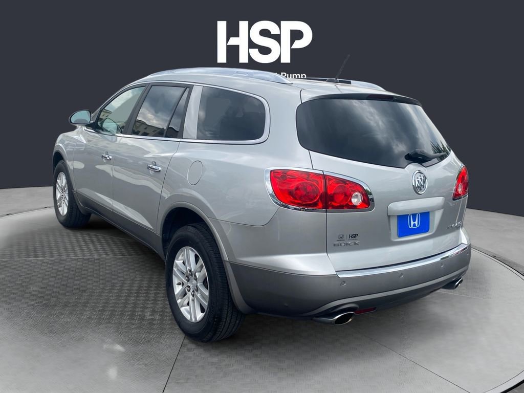 Used 2008 Buick Enclave CX w/ Driver Confidence Package FWD image 3