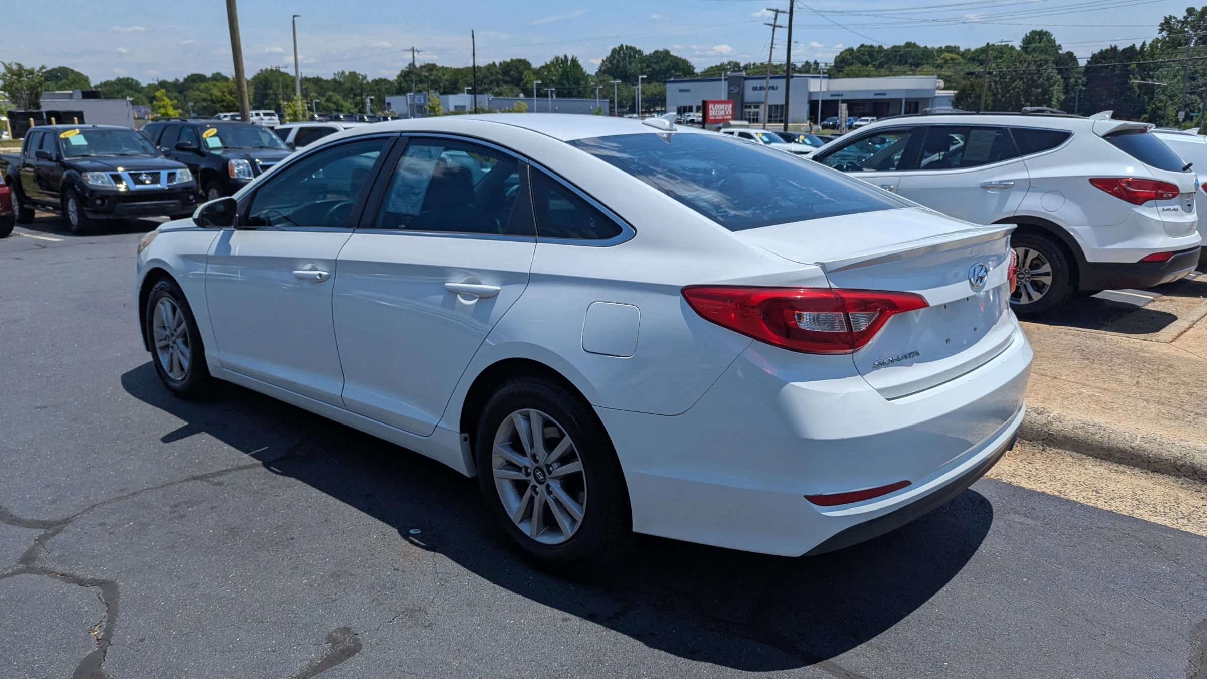 Used 2015 Hyundai Sonata SE FWD image 5