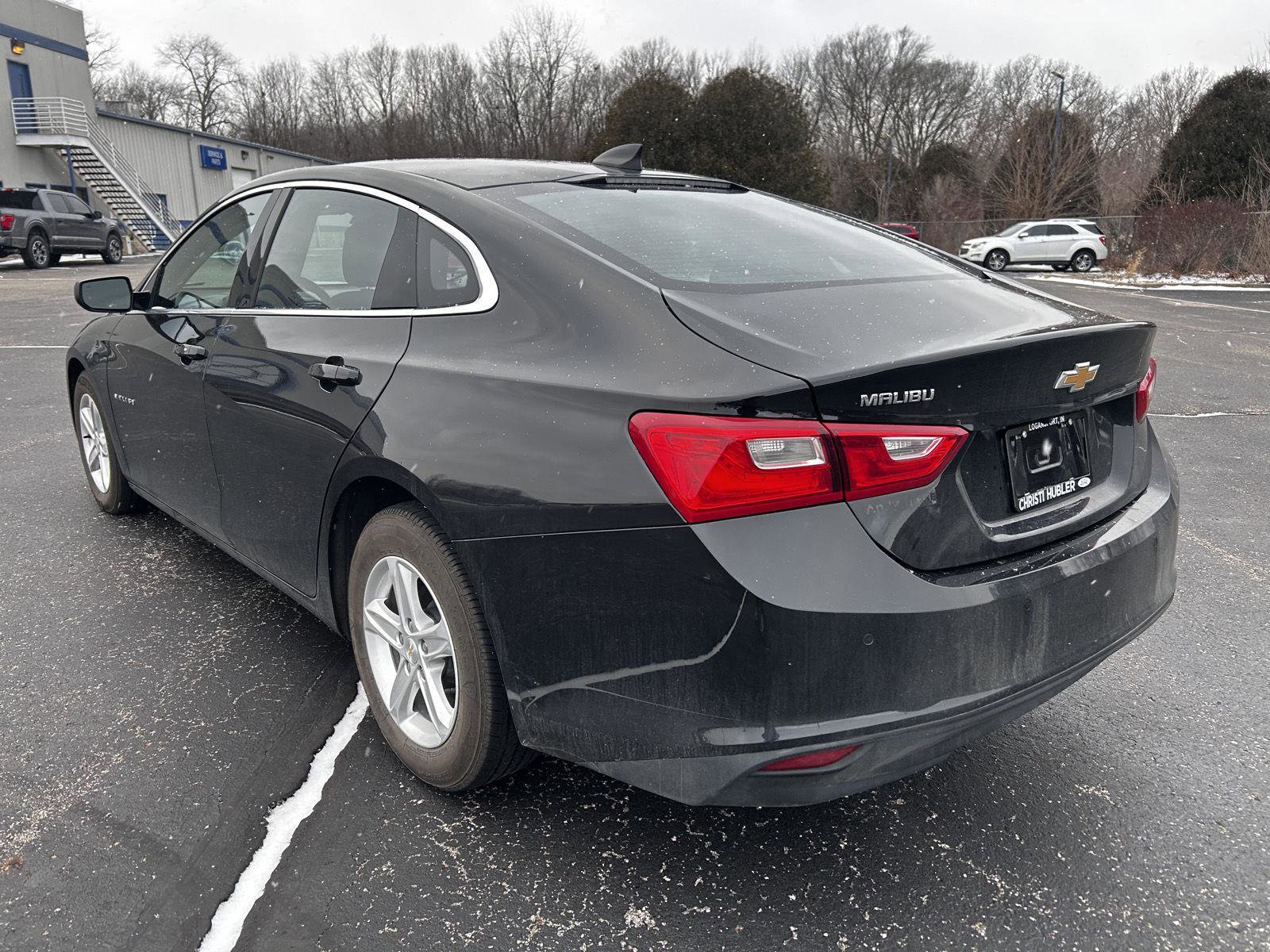 Used 2025 Chevrolet Malibu LS image 7