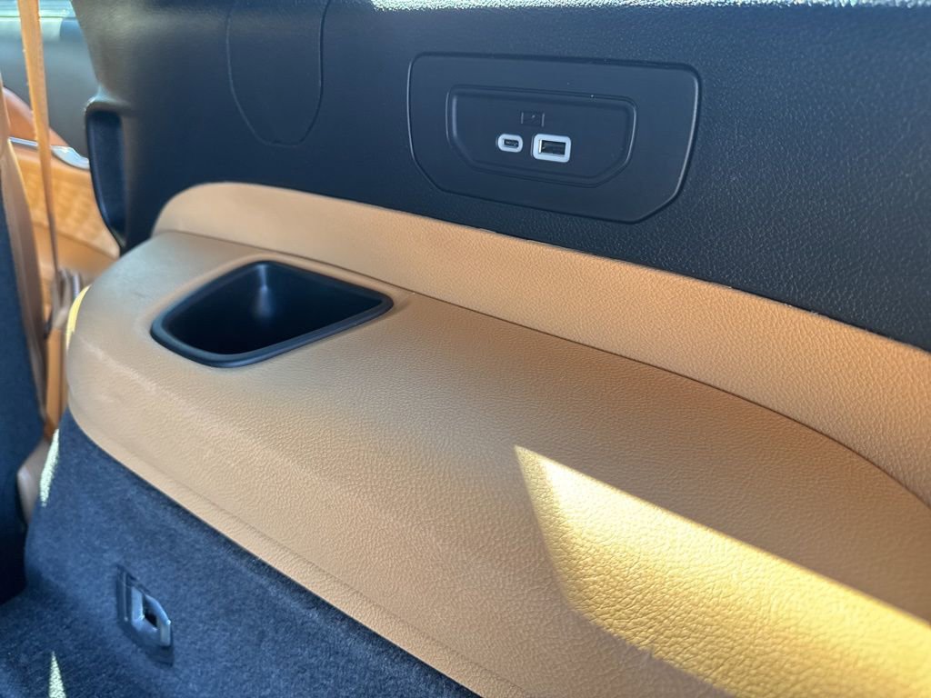 Used 2023 Jeep Grand Cherokee L Summit image 14