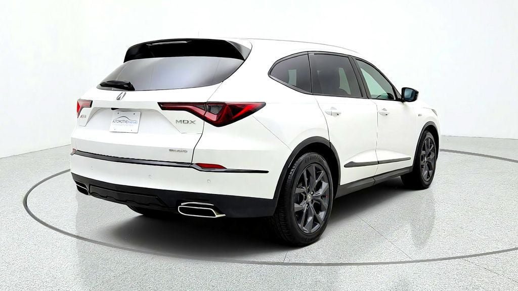 Used 2024 Acura MDX A-Spec AWD/4WD image 5