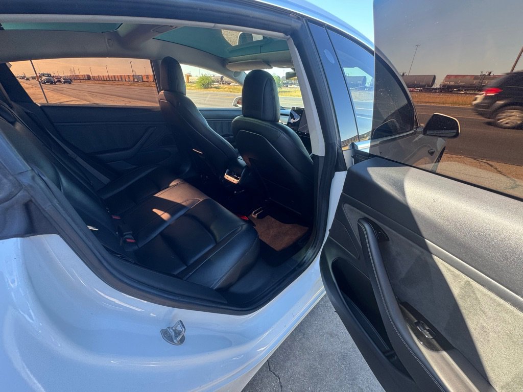 Used 2018 Tesla Model 3 Long Range AWD/4WD image 14