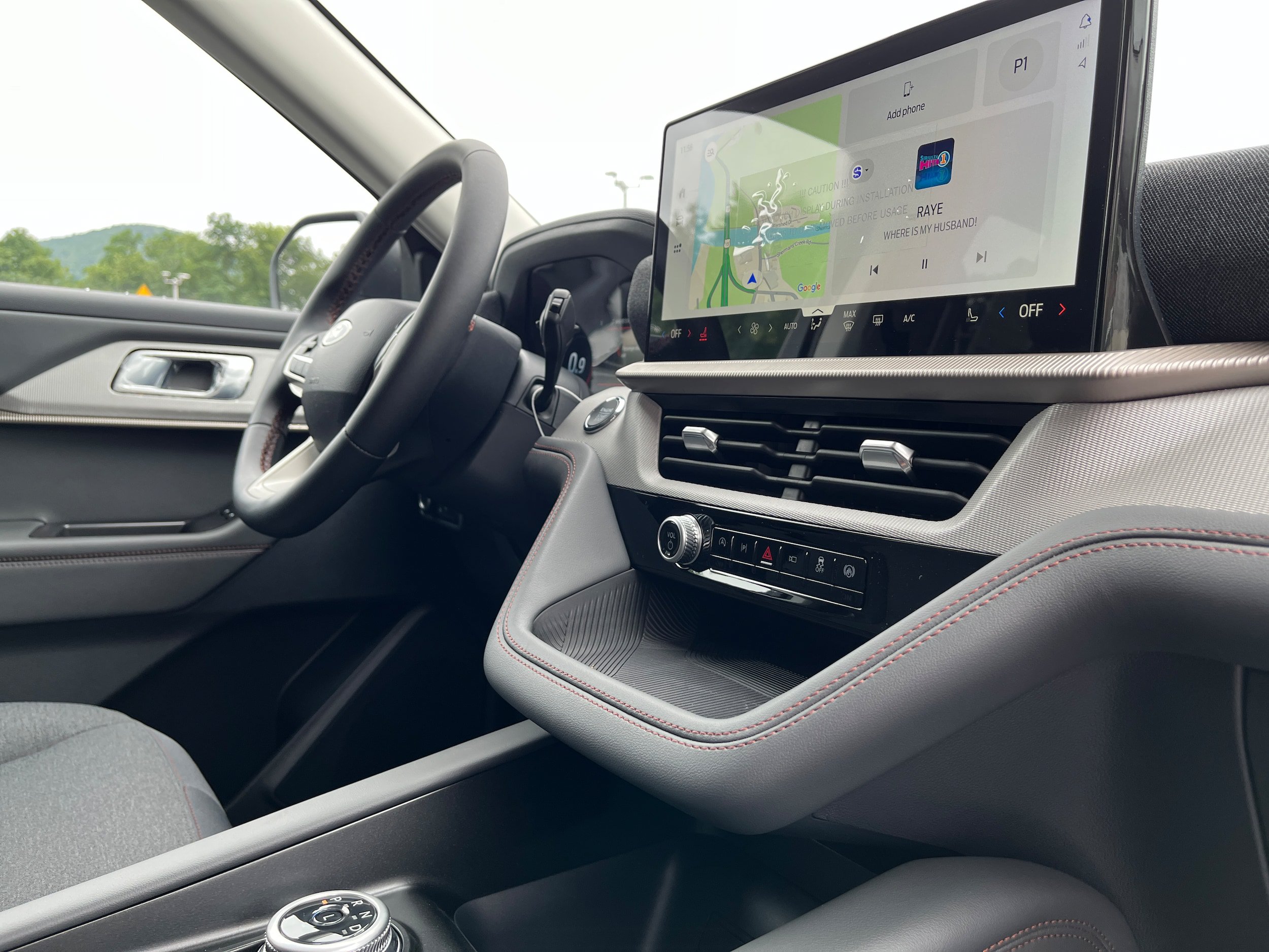New 2026 Ford Explorer Active AWD/4WD image 15