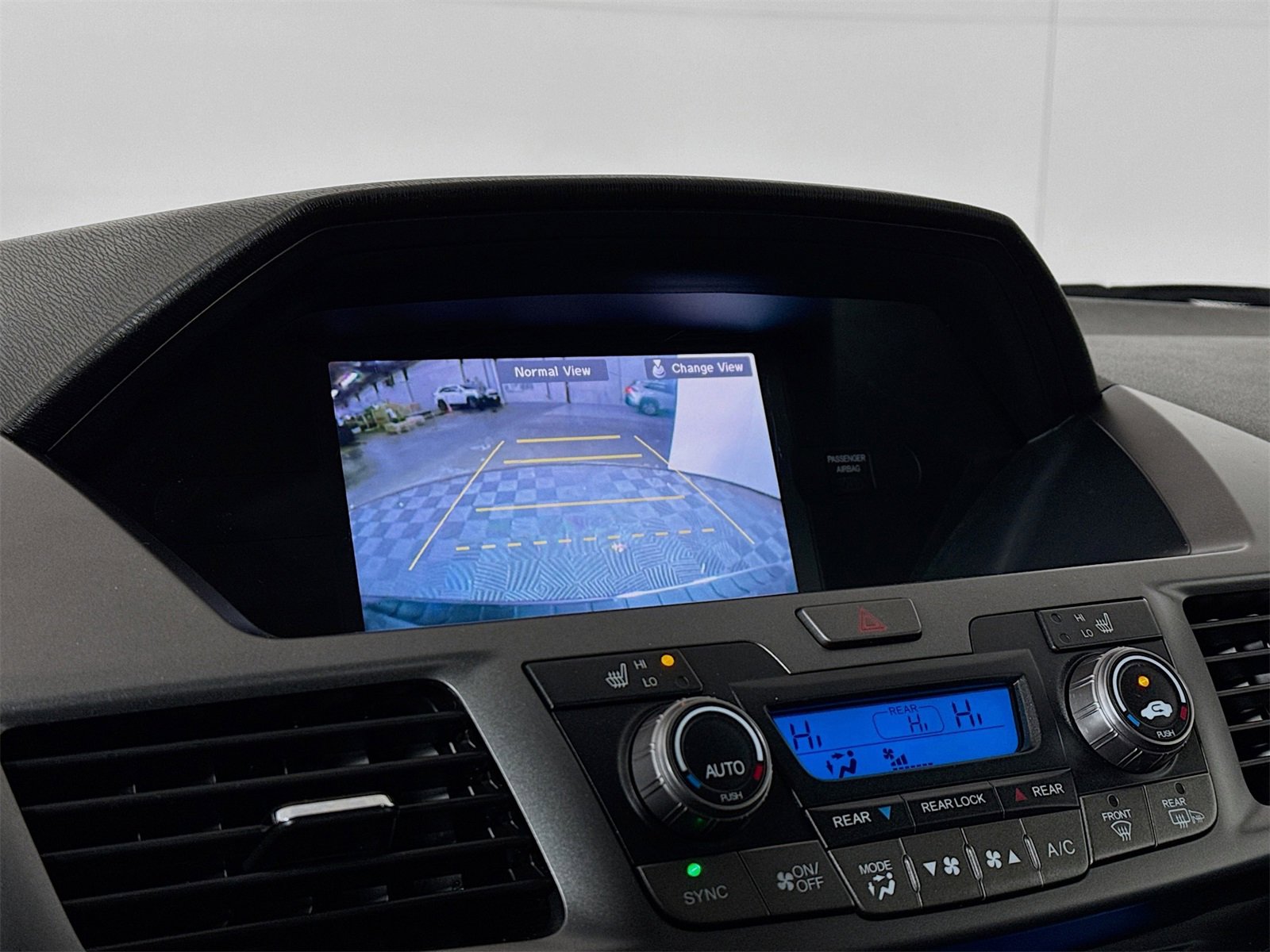 Used 2012 Honda Odyssey Touring Elite image 11