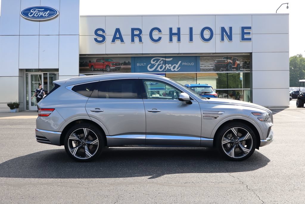 Used 2025 Genesis GV80 2.5T Prestige AWD/4WD image 2