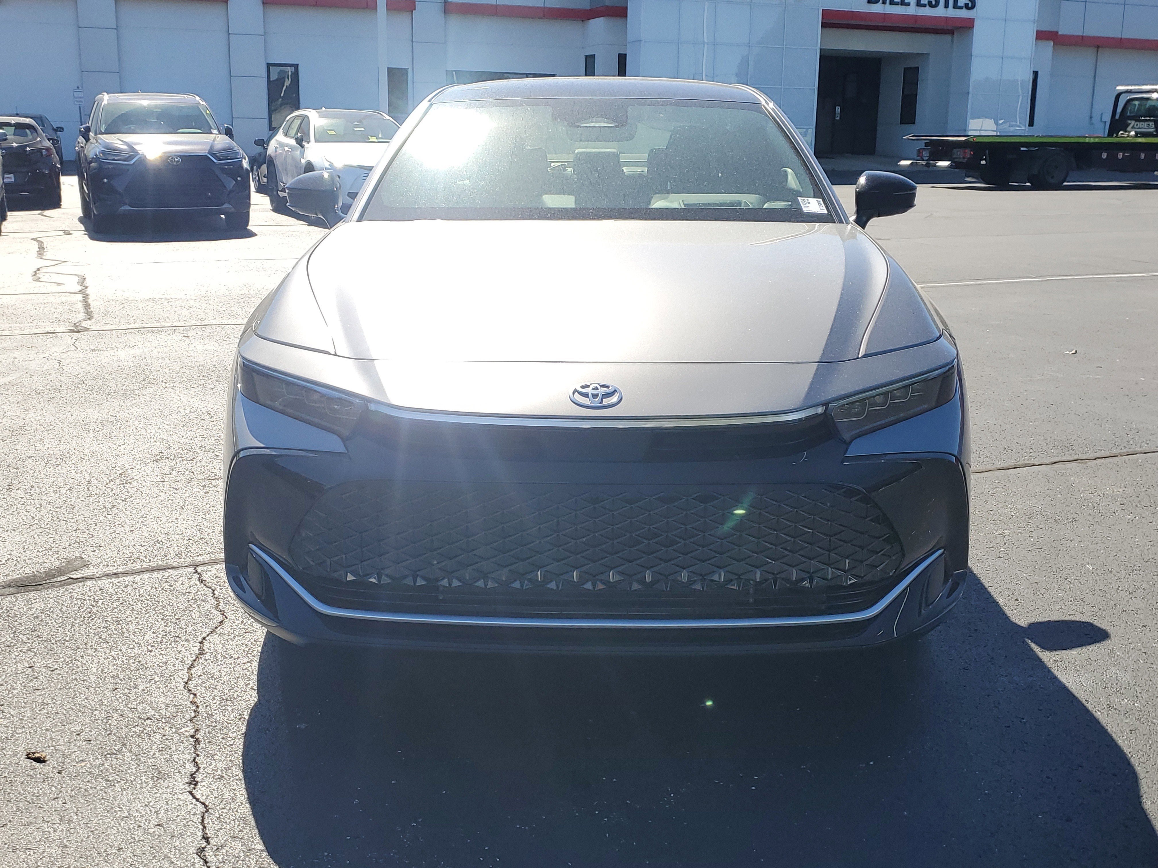 New 2026 Toyota Crown Platinum image 8