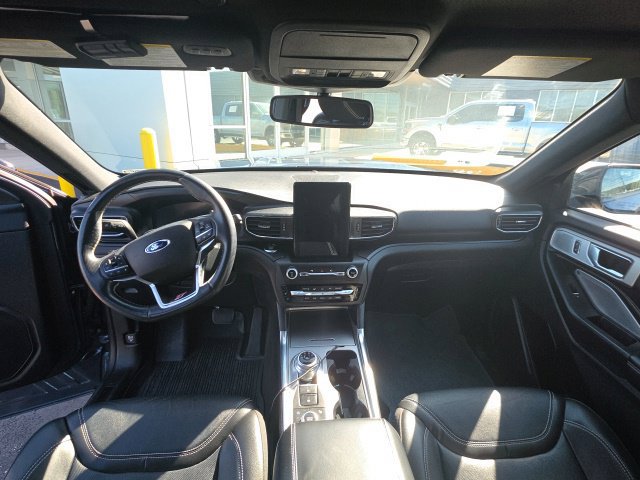 Used 2020 Ford Explorer ST w/ ST Street Pack AWD/4WD image 14
