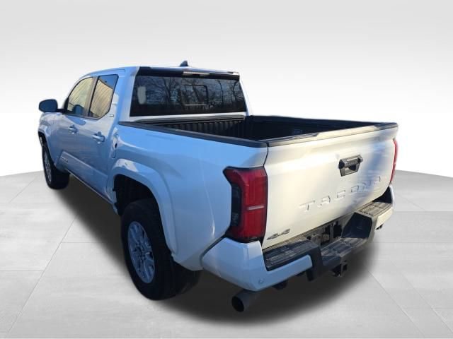 Used 2024 Toyota Tacoma SR5 image 3