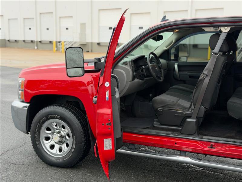 Used 2013 Chevrolet Silverado 1500 LS image 9
