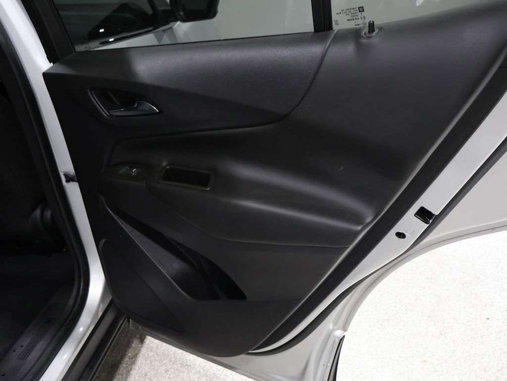 Used 2021 Chevrolet Equinox LT image 22