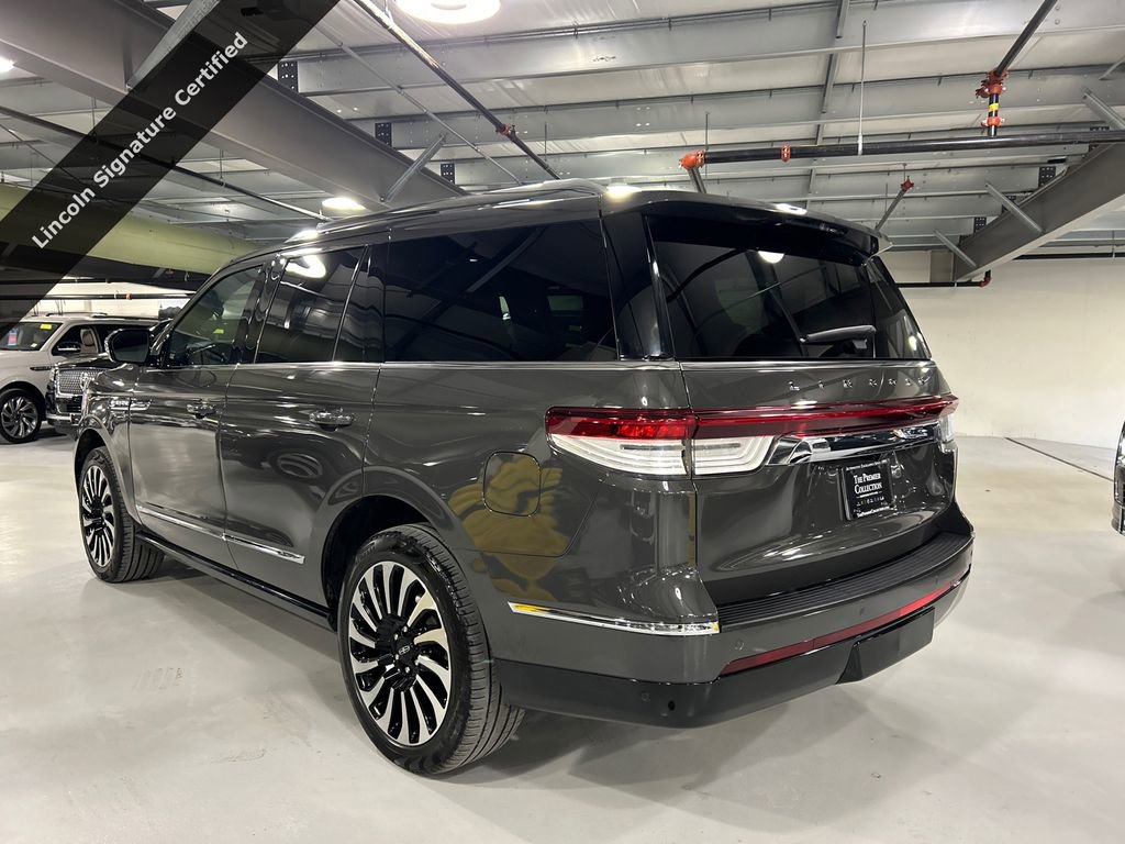 Certified 2023 Lincoln Navigator Black Label AWD/4WD image 4