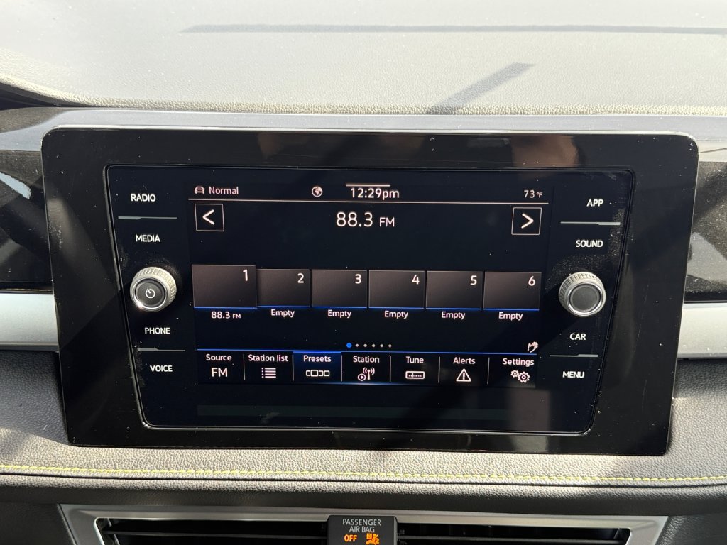 New 2027 Volkswagen Taos Sport AWD/4WD image 14