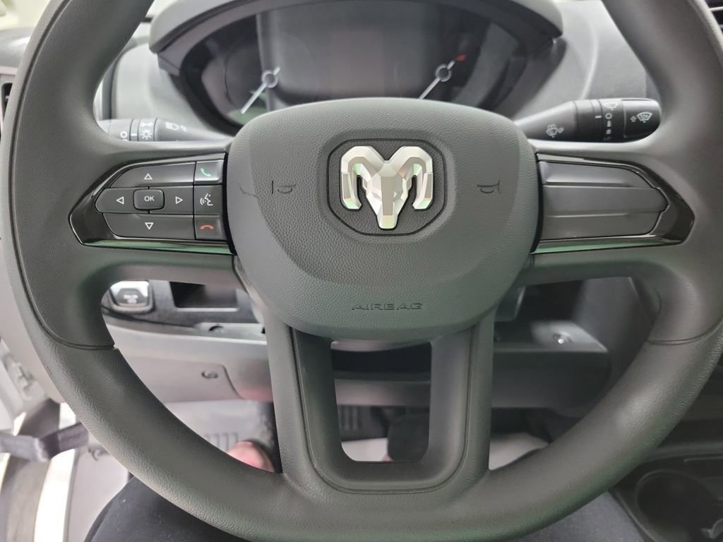 Used 2024 RAM ProMaster 2500 image 14
