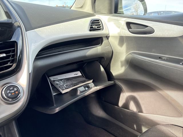 Used 2016 Chevrolet Spark LT image 38