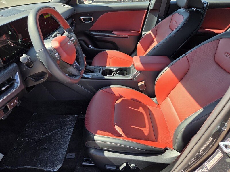 New 2026 Kia K4 GT-Line Turbo FWD image 6