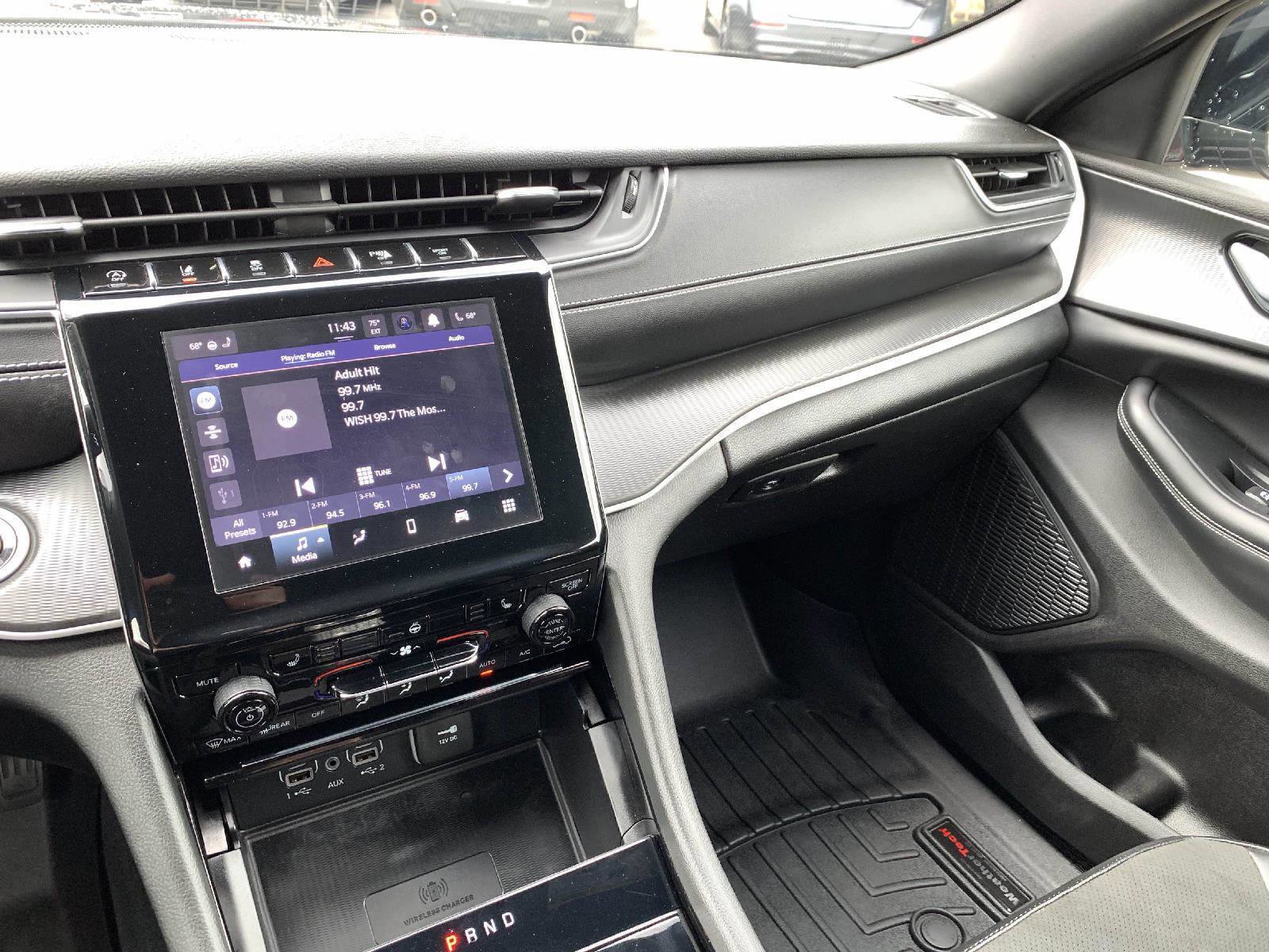 Used 2023 Jeep Grand Cherokee Altitude image 20