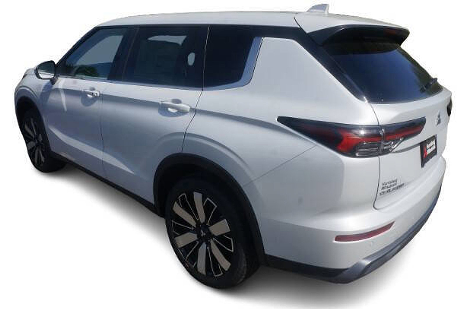 New 2025 Mitsubishi Outlander SE image 3