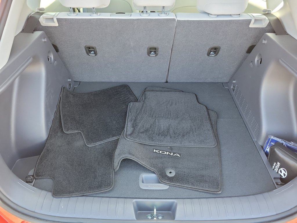 Used 2025 Hyundai Kona SE FWD image 7