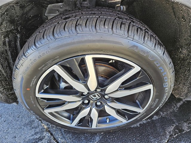 Used 2022 Honda Pilot Touring image 19