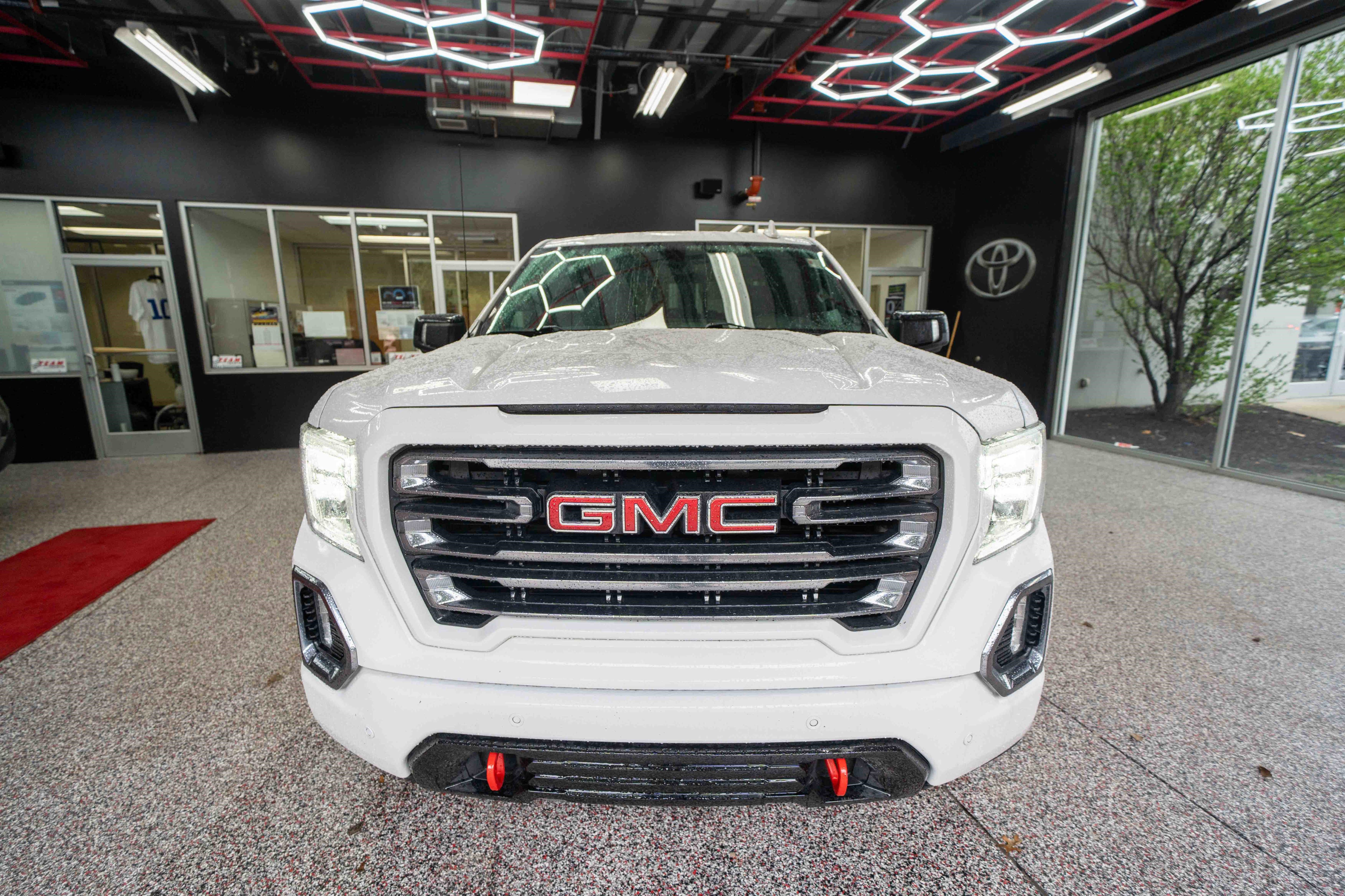 Used 2019 GMC Sierra 1500 AT4 w/ AT4 Premium Package image 6