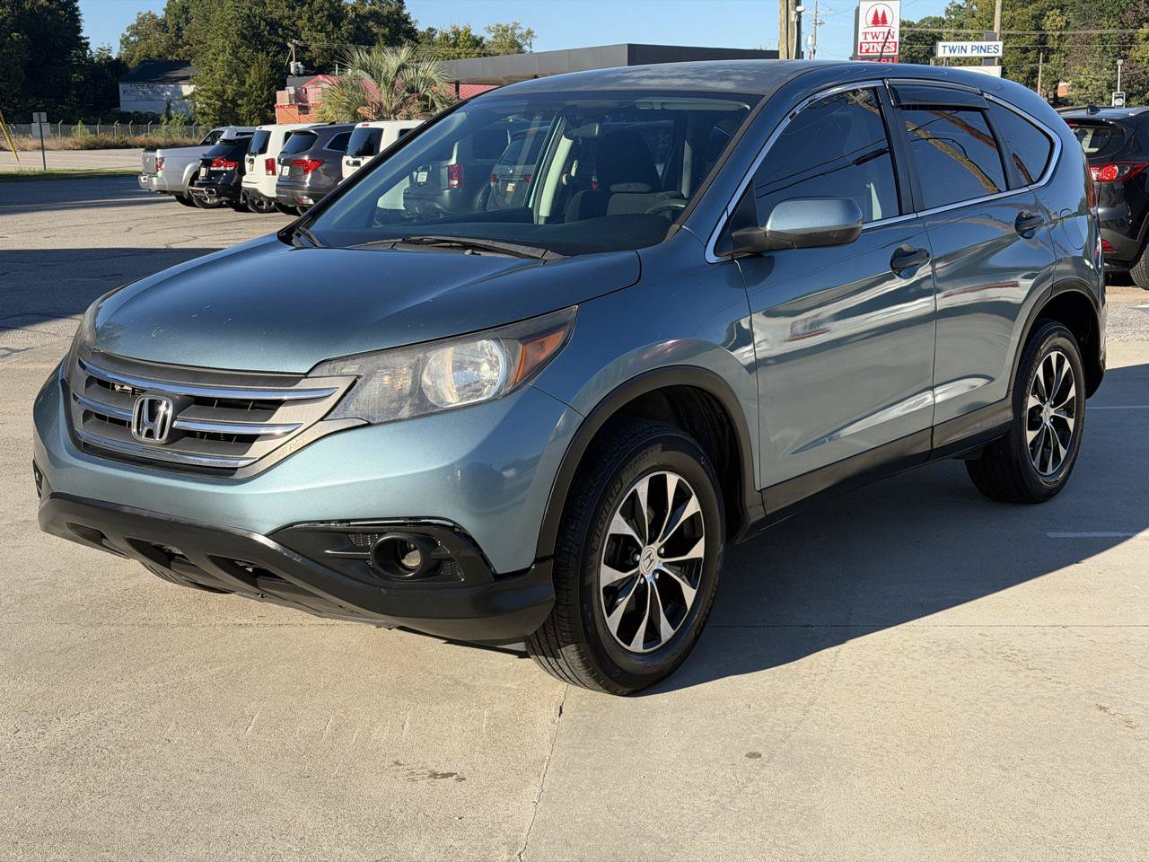 Used 2013 Honda CR-V LX image 2