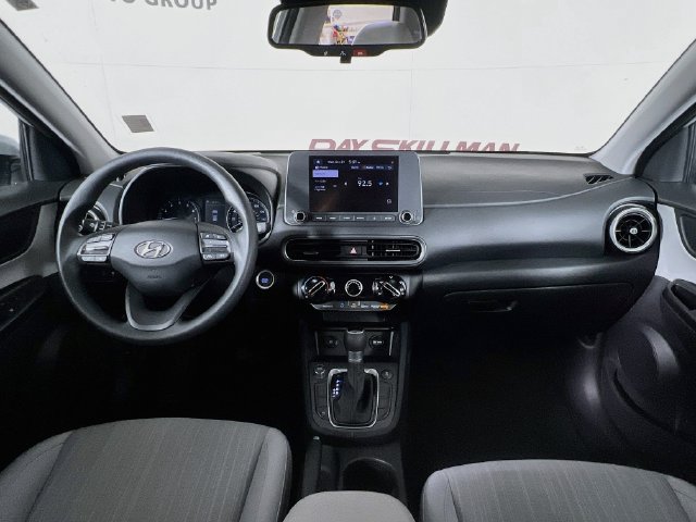 Used 2023 Hyundai Kona SEL AWD/4WD image 23