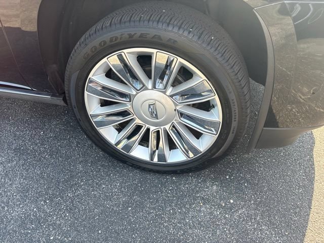 Certified 2017 Cadillac Escalade Platinum AWD/4WD image 19