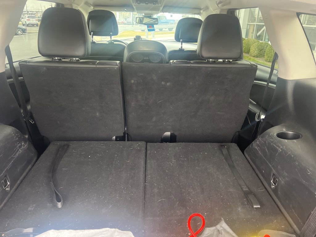 Used 2018 Dodge Journey Crossroad w/ Popular Equipment Group image 14